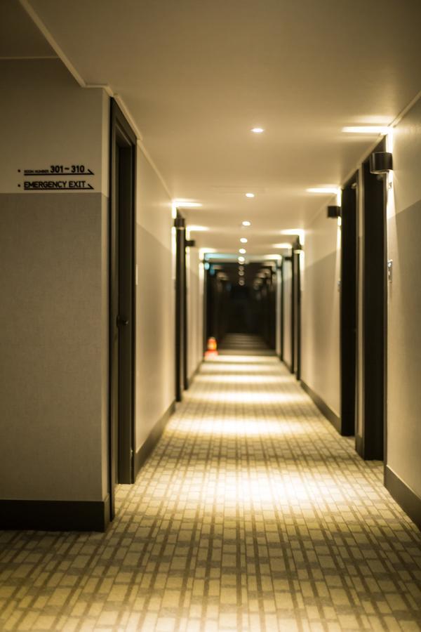 Gallery Tourist Hotel ชองจู ภายนอก รูปภาพ
